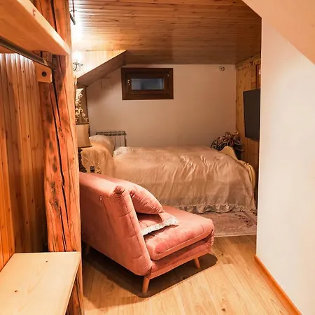 Imperial Elegance In Center Apartment Courmayeur