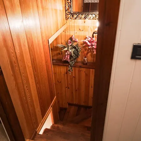 Petite Maison In Centro A Courmayeur