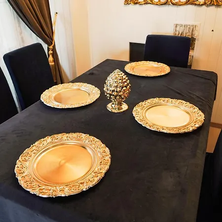 Imperial Elegance In Center Apartment *