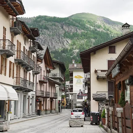 Apartment Petite Maison In Centro A *