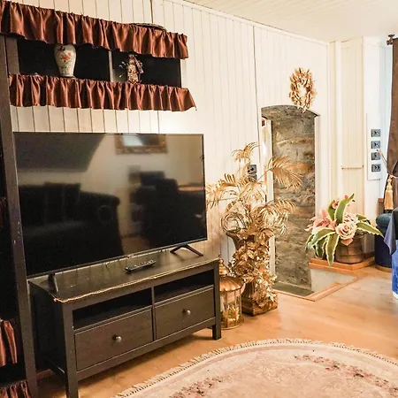 Imperial Elegance In Courmayeur City Center * Courmayeur