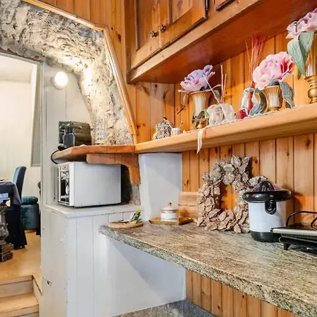 Imperial Elegance In Center Apartment *