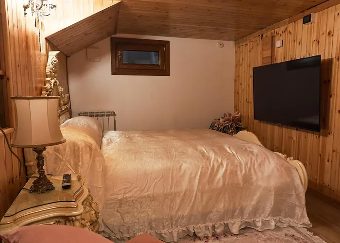 Petite Maison In Centro A Apartment Courmayeur